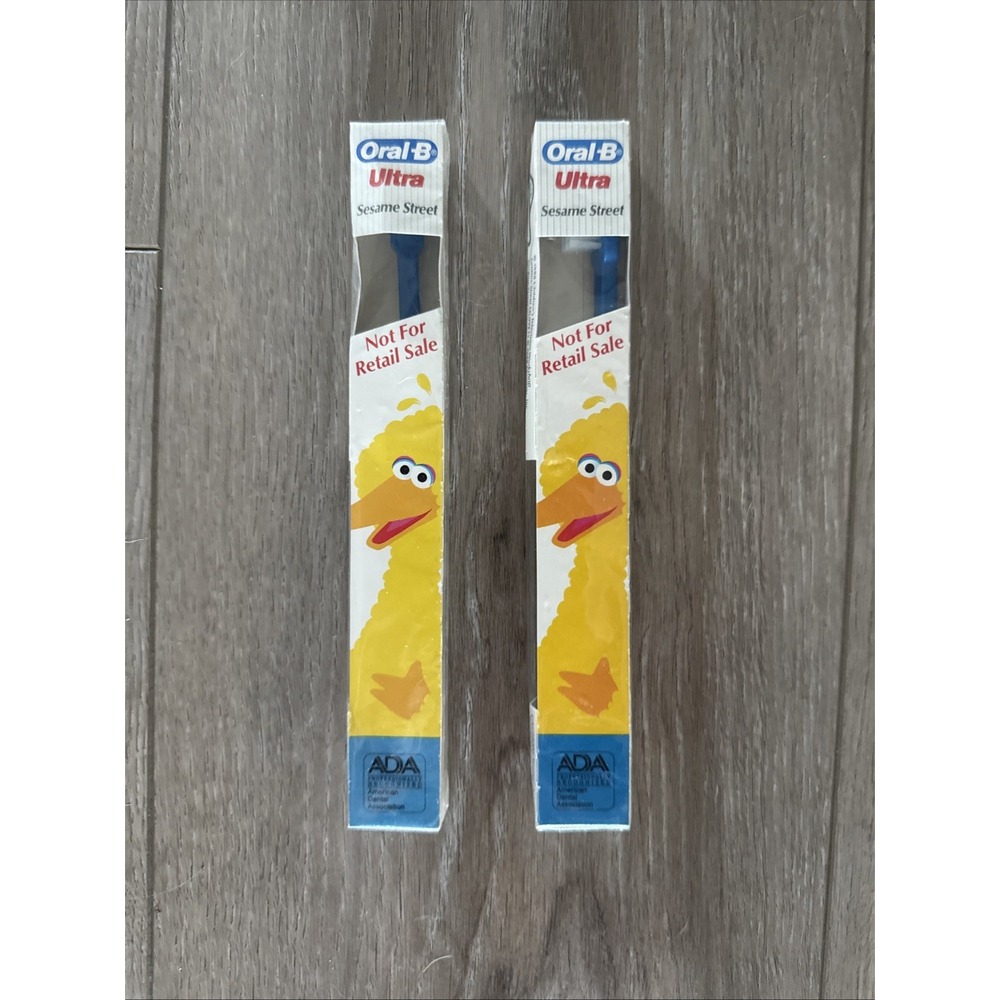 Vintage Kids Big Bird Oral B Toothbrush, Sesame Street, Jim Henson 1988 Lot of 2